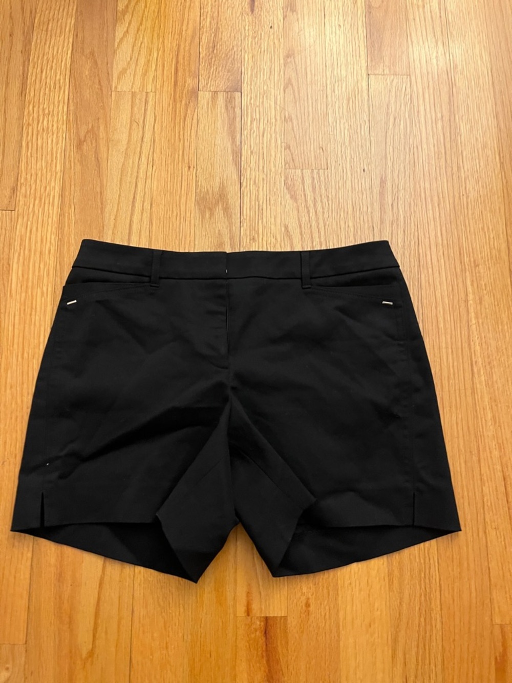 White House Black MarketBlack Women’s Tailored Shorts